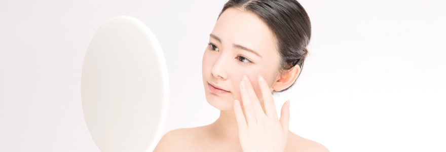 大きな顔を小さくしたい女性