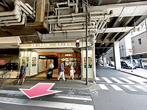 東京中央美容外科大阪阪急梅田駅前院 阪急ルート01