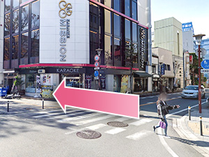 東京中央美容外科山梨甲府駅前院 ルート06